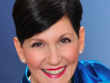 LYNNE MCTAGGART